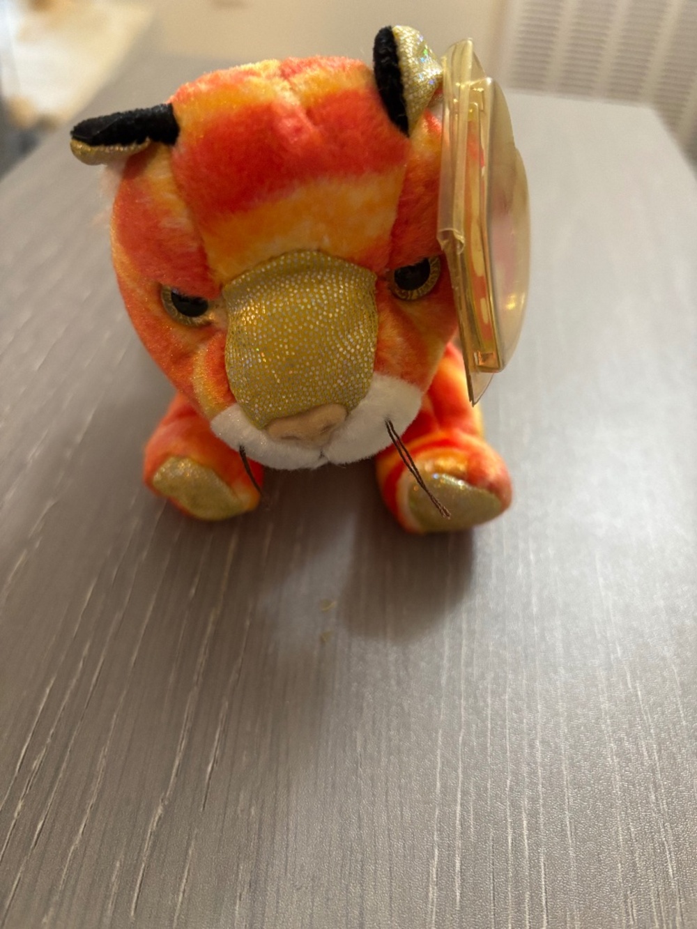 Zodiac edition, TY beanie baby Tiger in good condition with tags intact